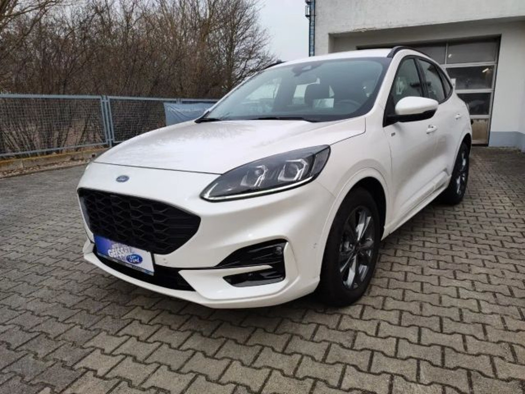 Ford Kuga 2023 Benzine