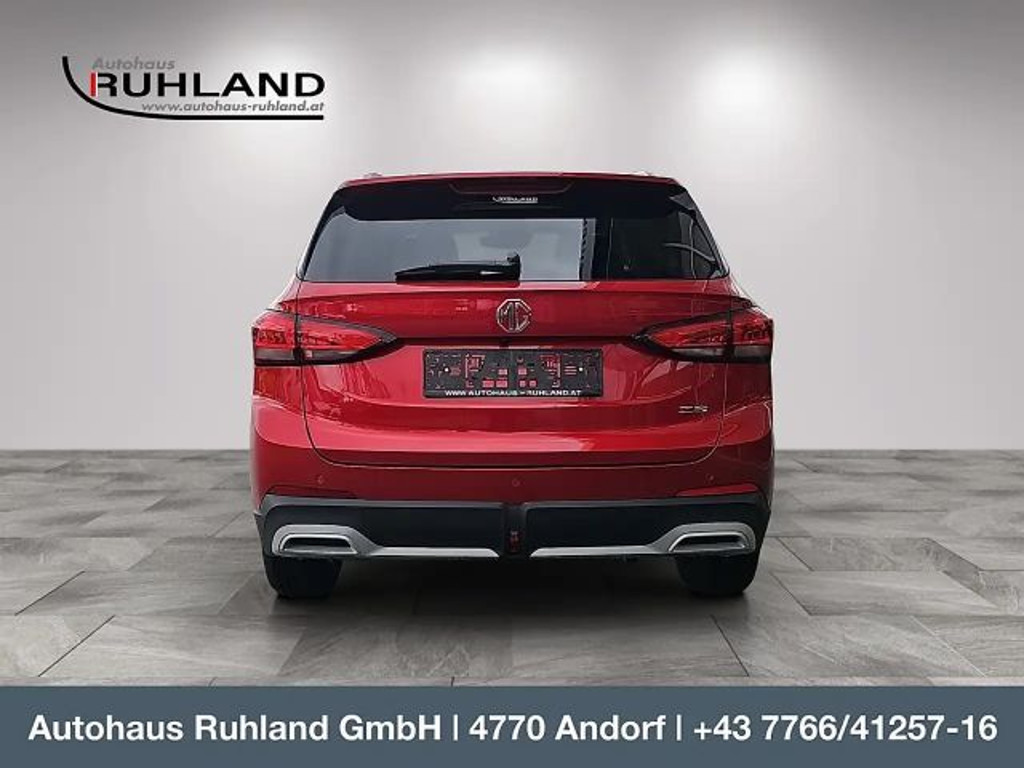 MG ZS