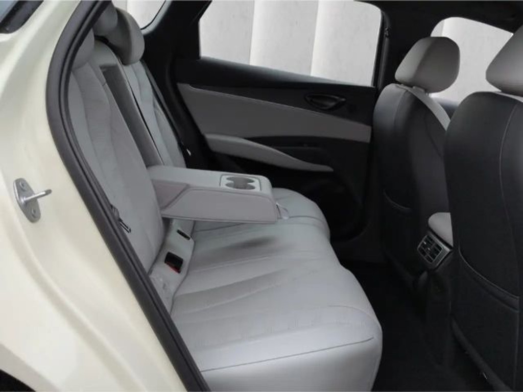 BYD Seal