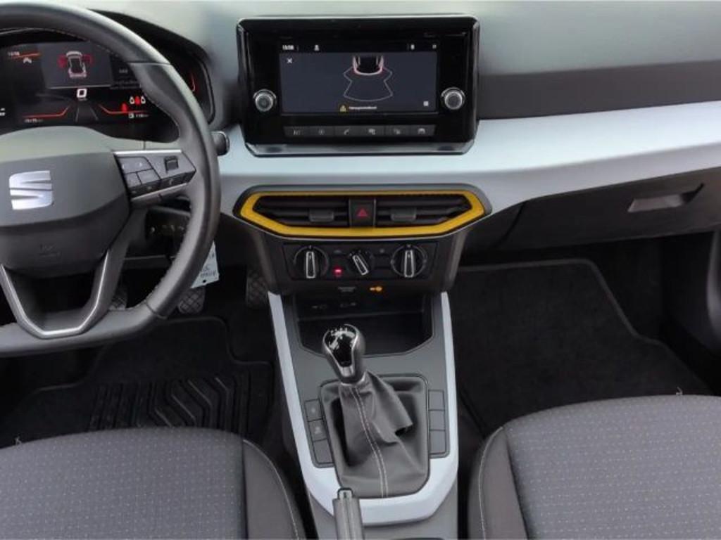 Seat Arona