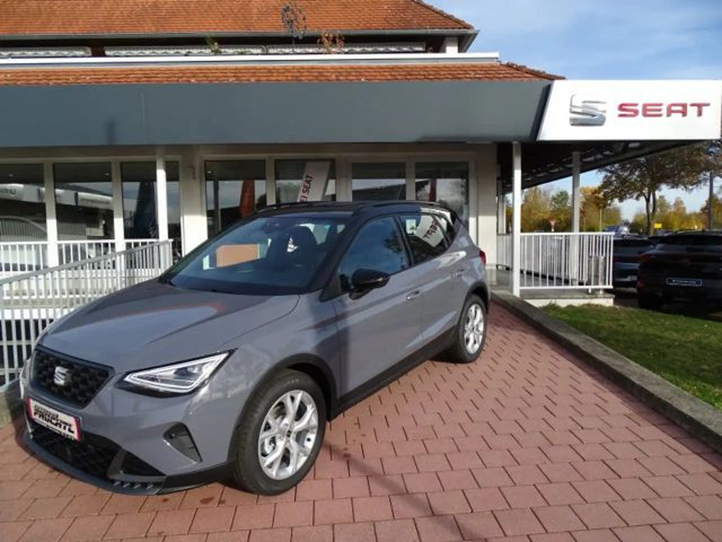 Seat Arona