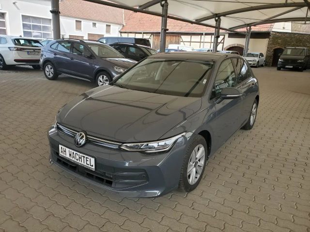 Volkswagen Golf 2025 Benzine