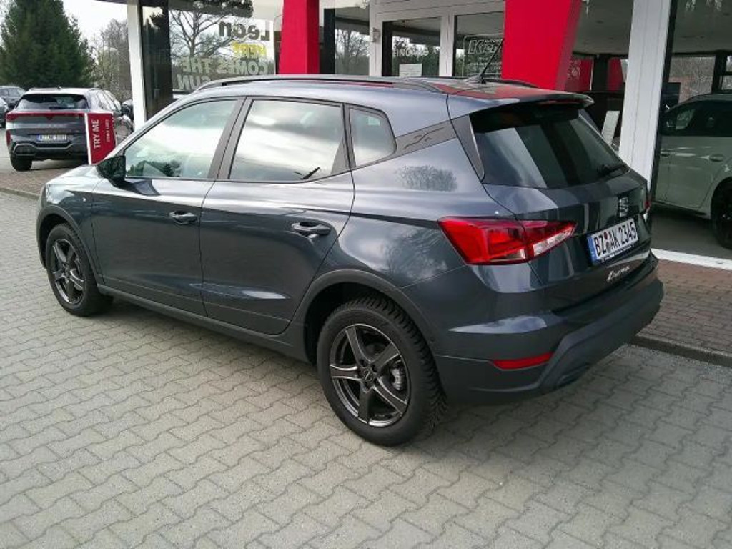 Seat Arona