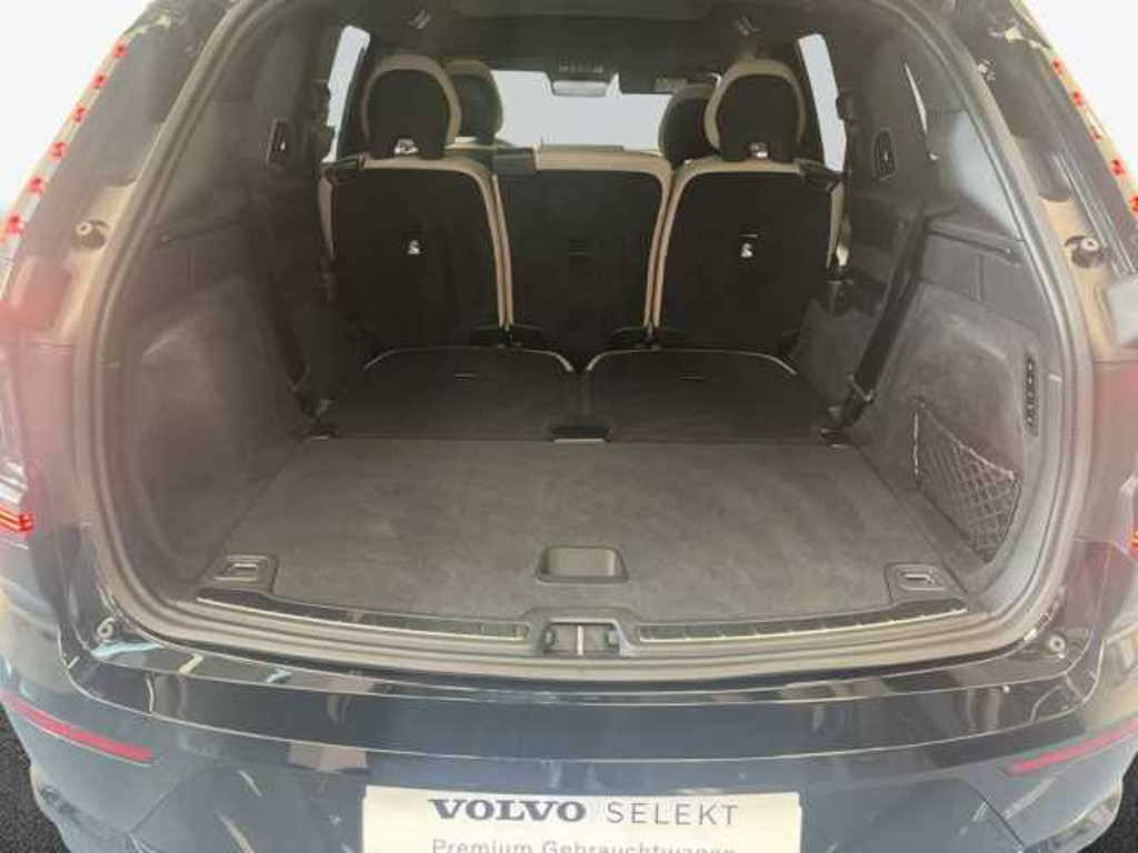 Volvo EX90
