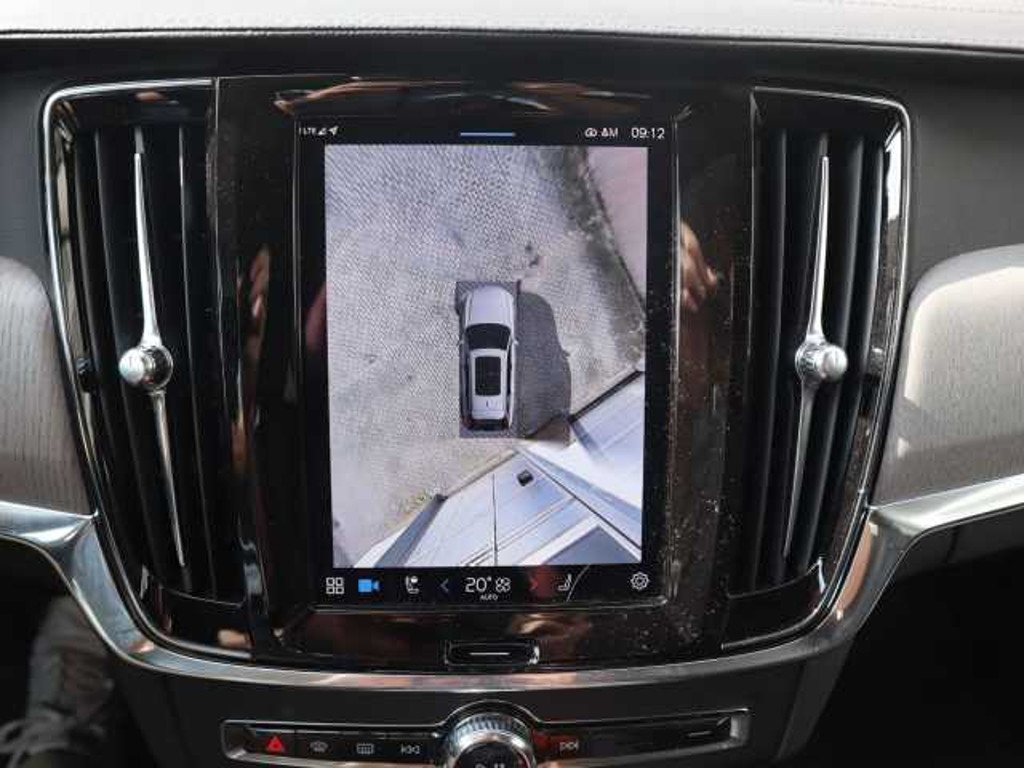 Volvo V90 Cross Country