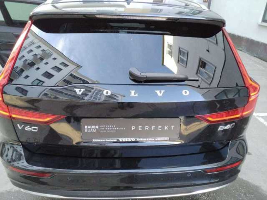 Volvo V60 Cross Country