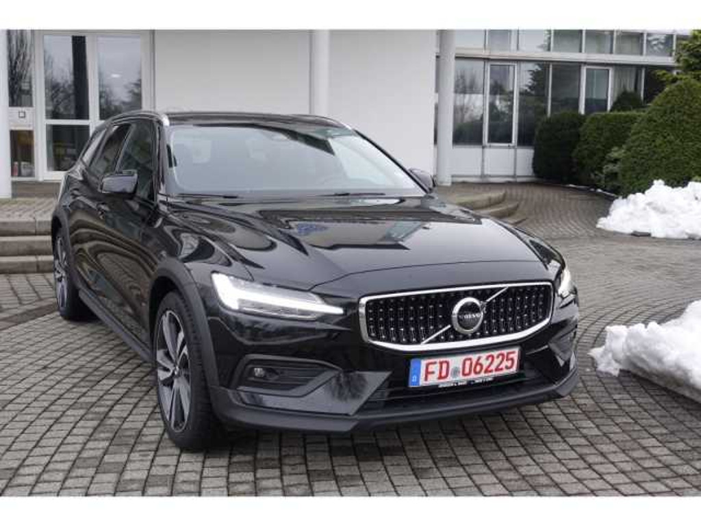 Volvo V60 Cross Country