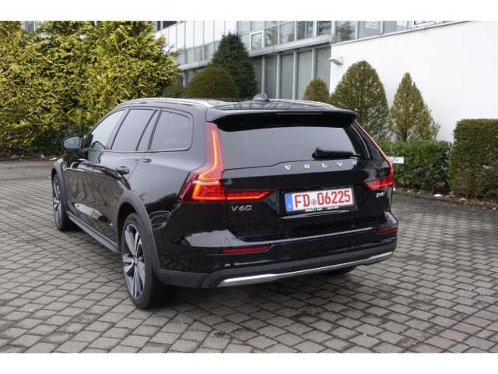 Volvo V60 Cross Country