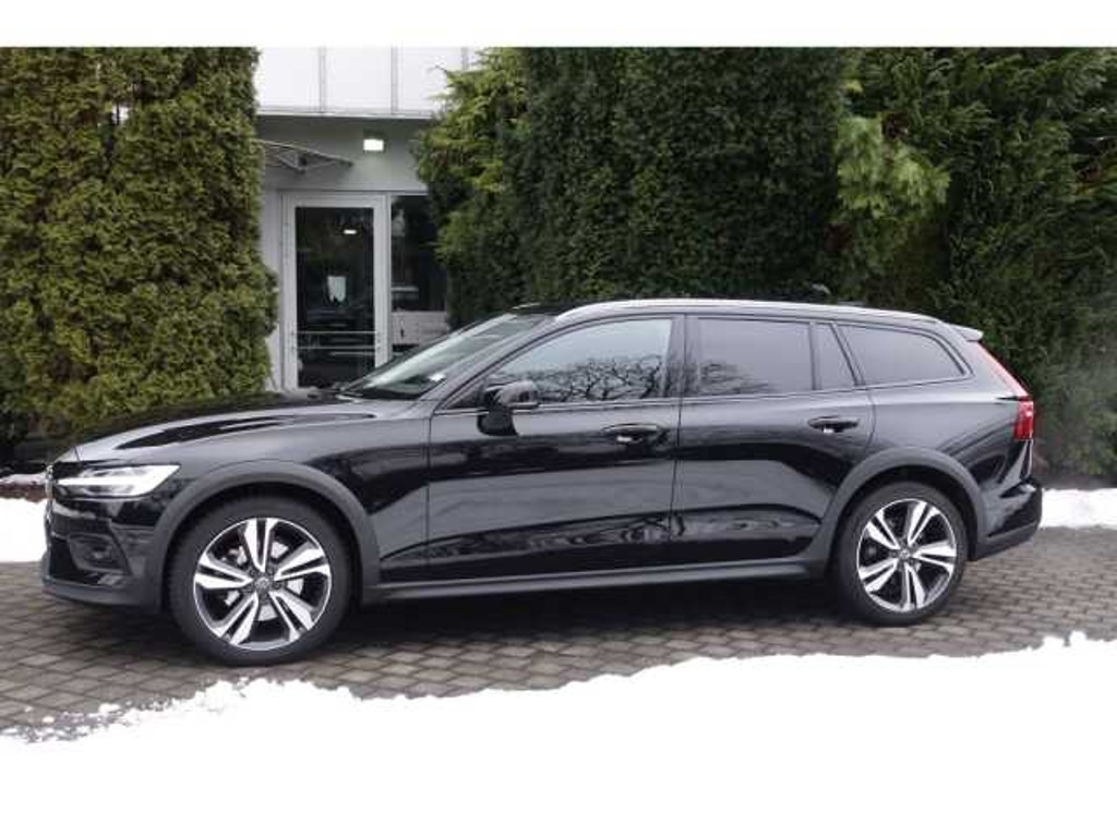 Volvo V60 Cross Country
