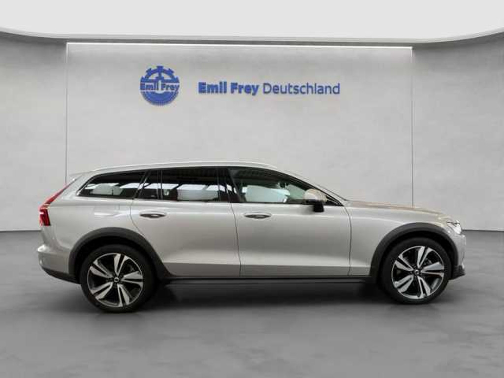 Volvo V60 Cross Country