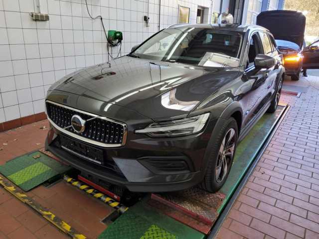 Volvo V60 Cross Country