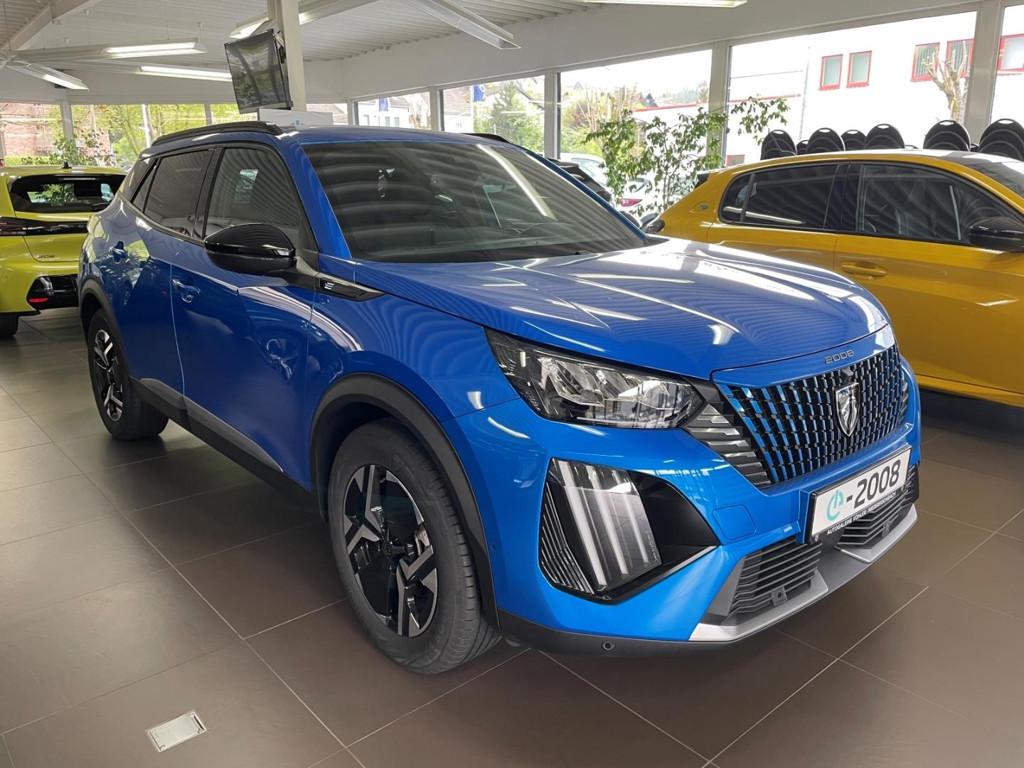 Peugeot e-2008