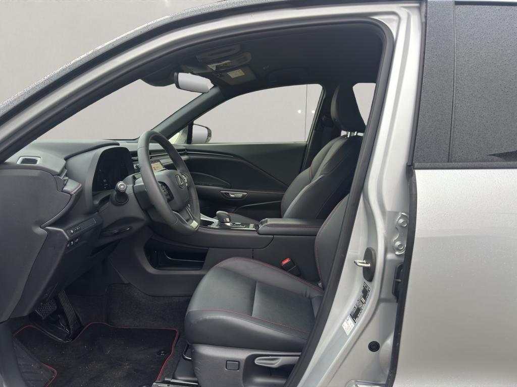 Lexus LBX