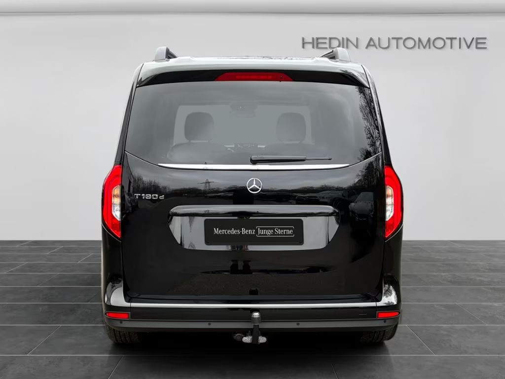Mercedes-Benz T 180