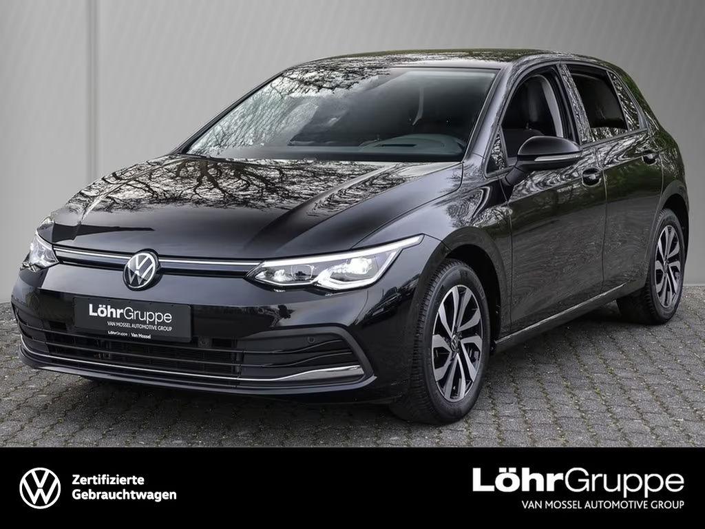 Volkswagen Golf 2023 Benzine