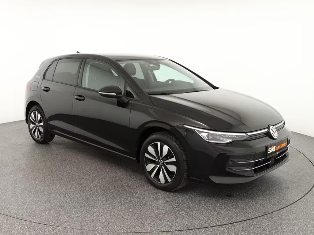 Volkswagen Golf 2025 Benzine
