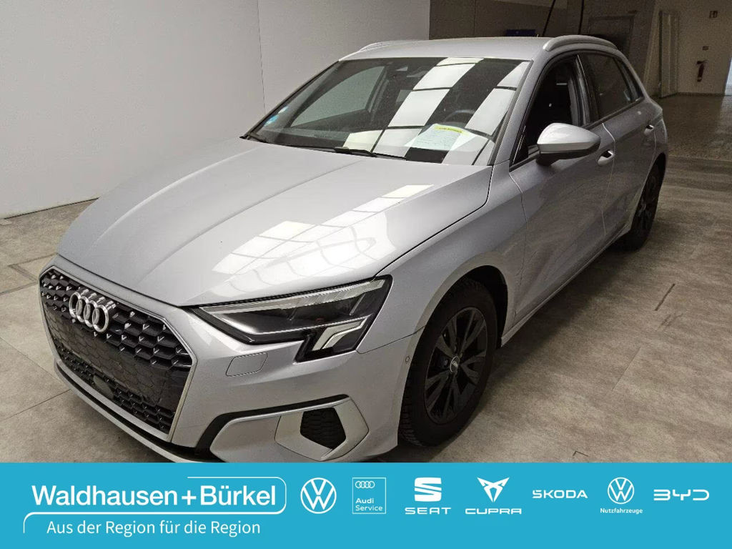 Audi A3 2023 Benzine