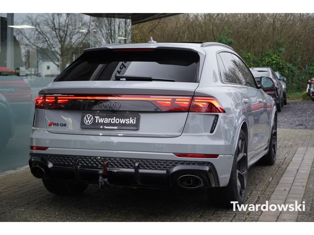 Audi RS Q8