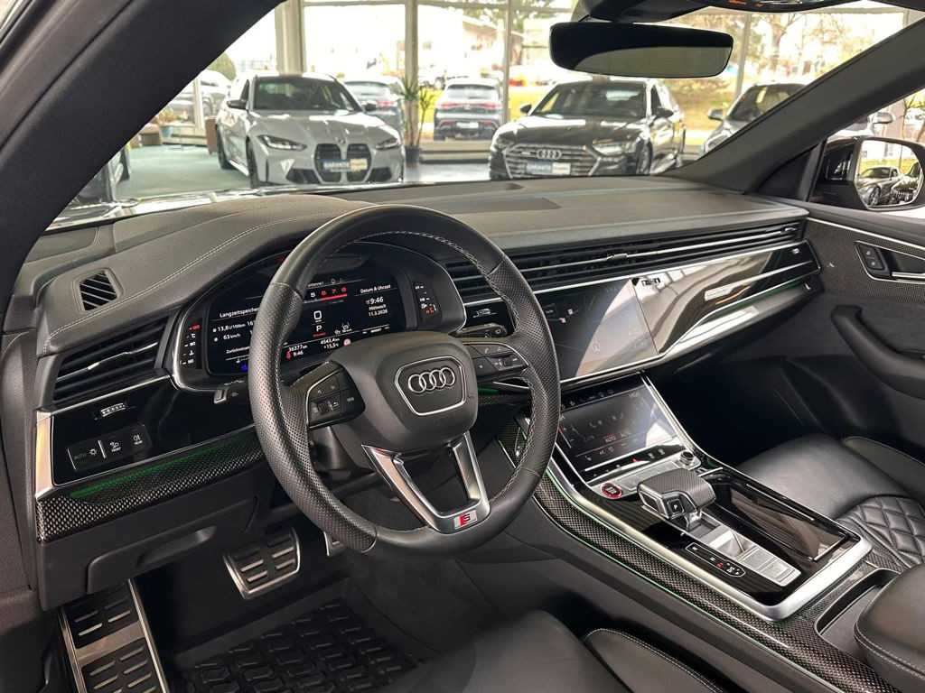 Audi SQ8
