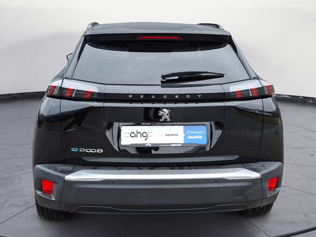 Peugeot e-2008