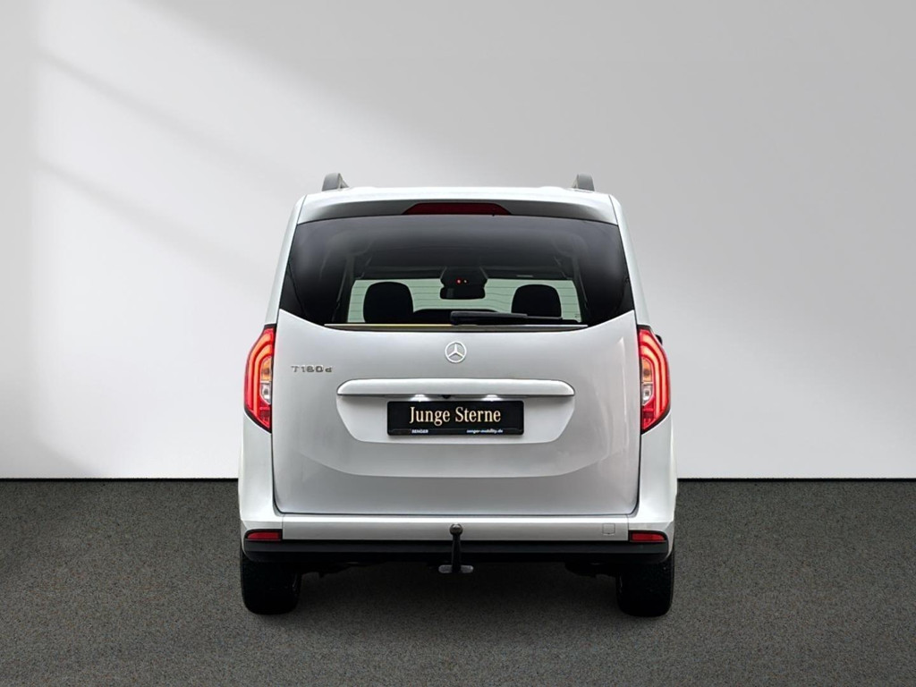 Mercedes-Benz T 180