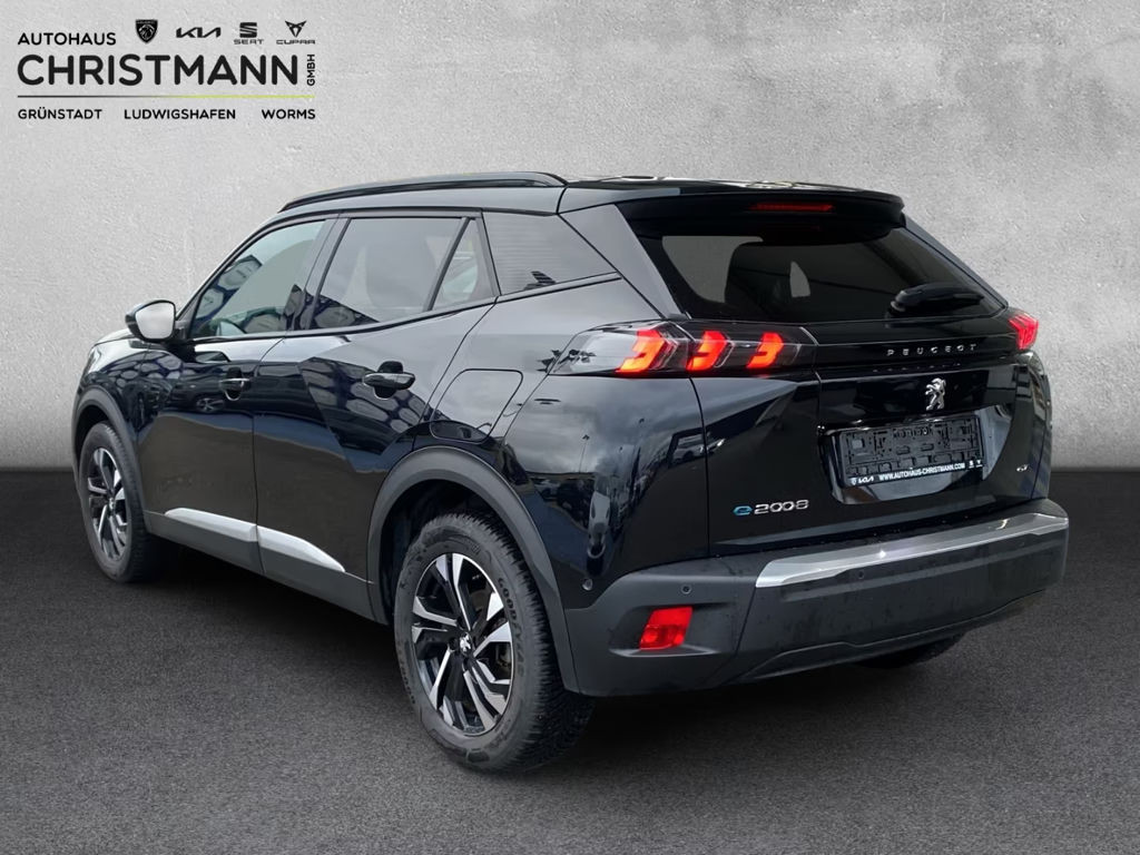 Peugeot e-2008