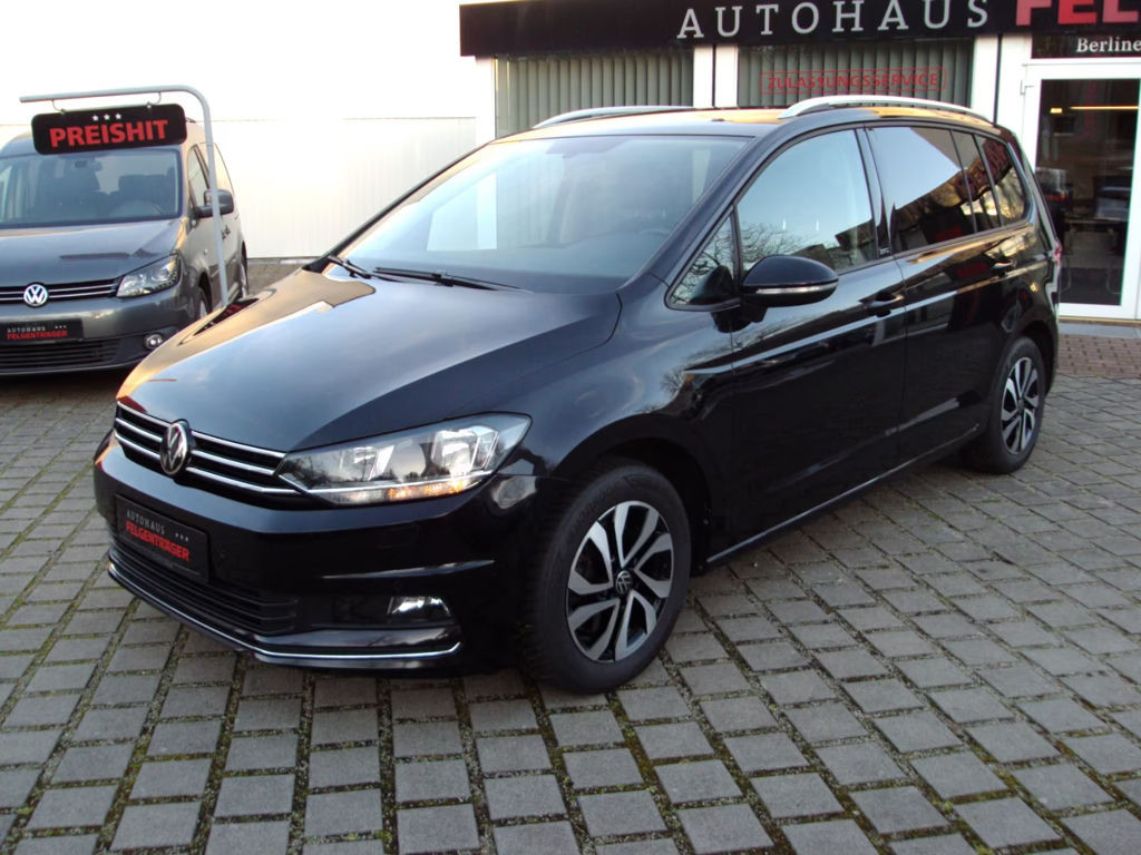 Volkswagen Touran 2021 Benzine