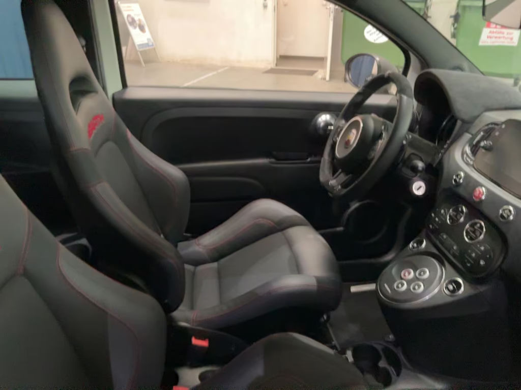 Abarth 695