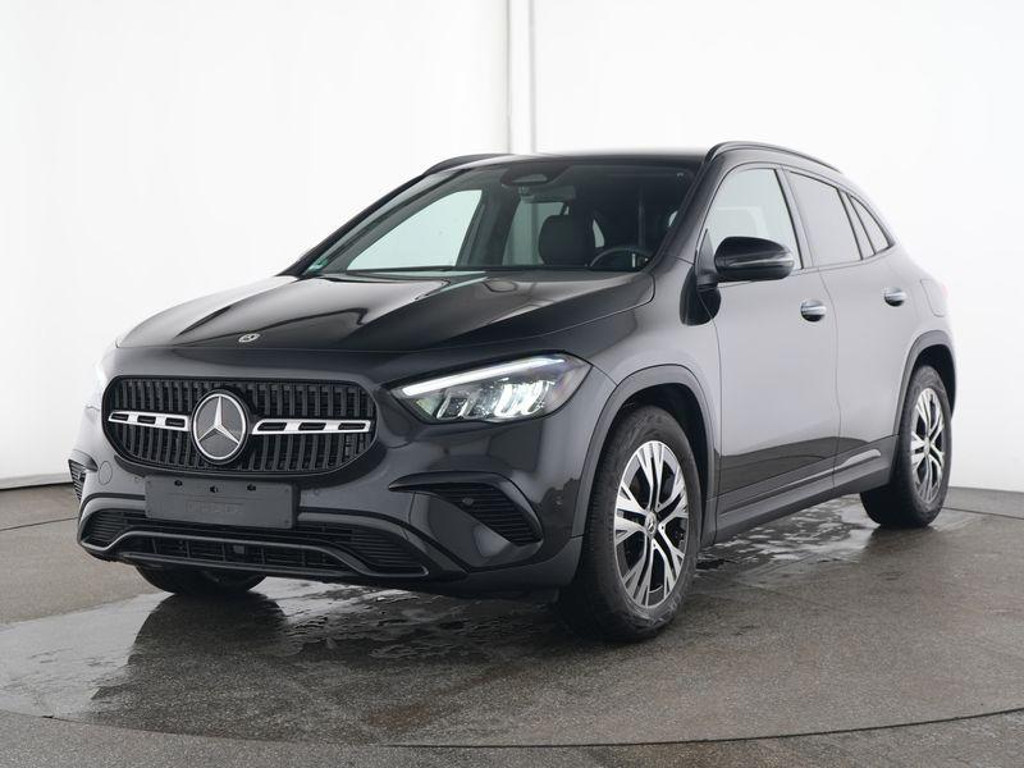 Mercedes-Benz GLA-Klasse 2025 Benzine