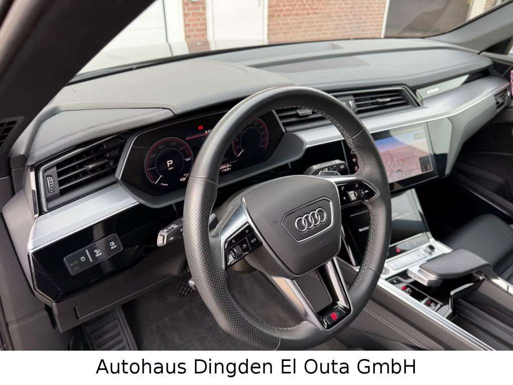 Audi e-tron