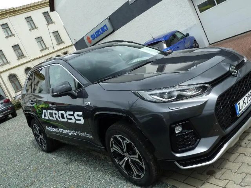 Suzuki Across