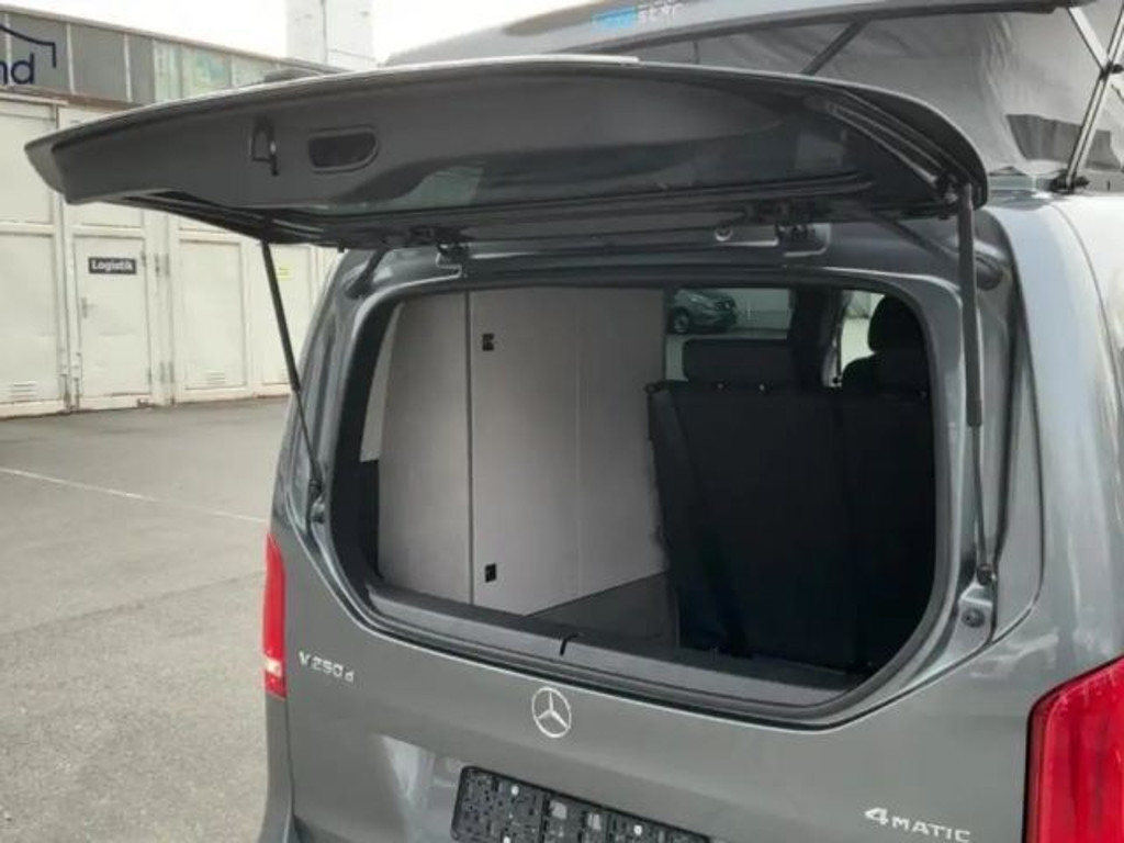 Mercedes-Benz Marco Polo