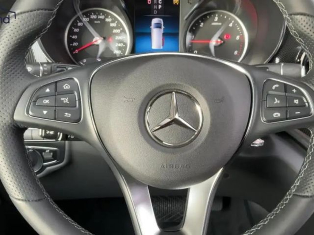 Mercedes-Benz Marco Polo