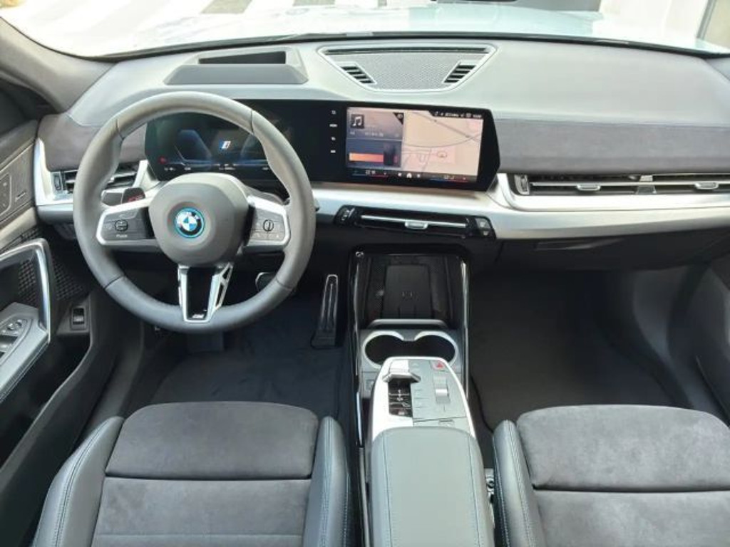 BMW iX2