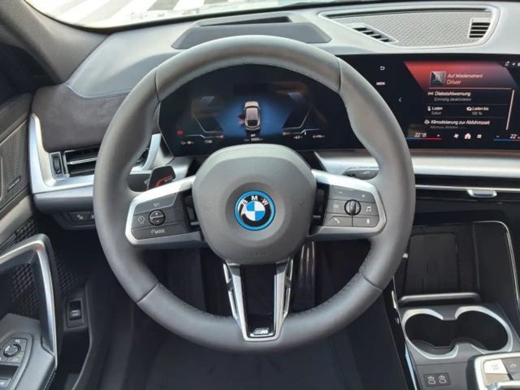 BMW iX2