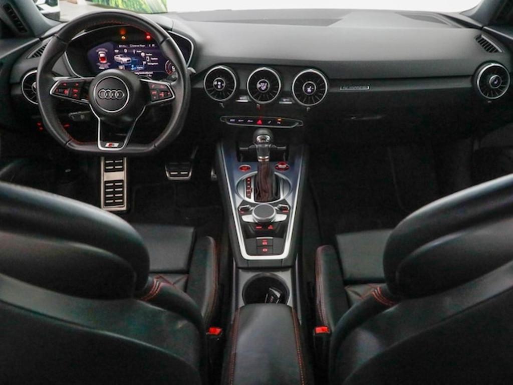 Audi TTS