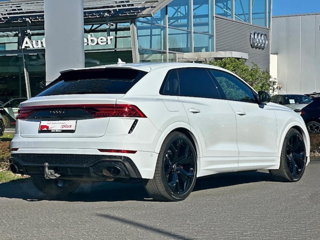 Audi RS Q8