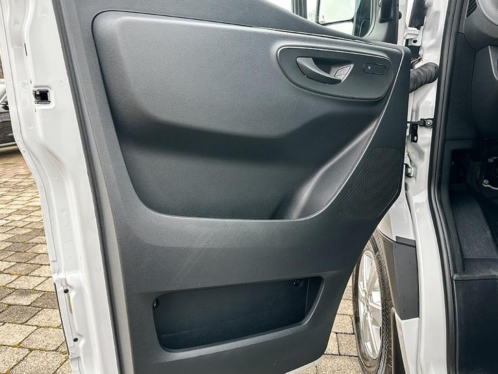 Mercedes-Benz eSprinter