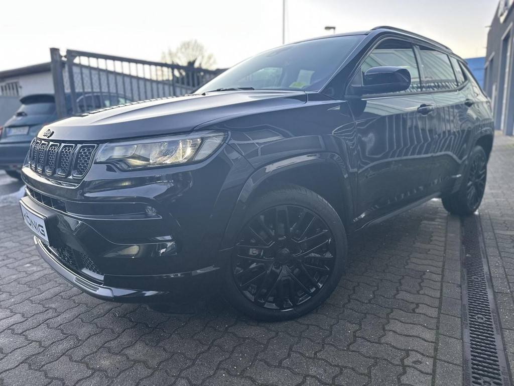 Jeep Compass 2023 Benzine