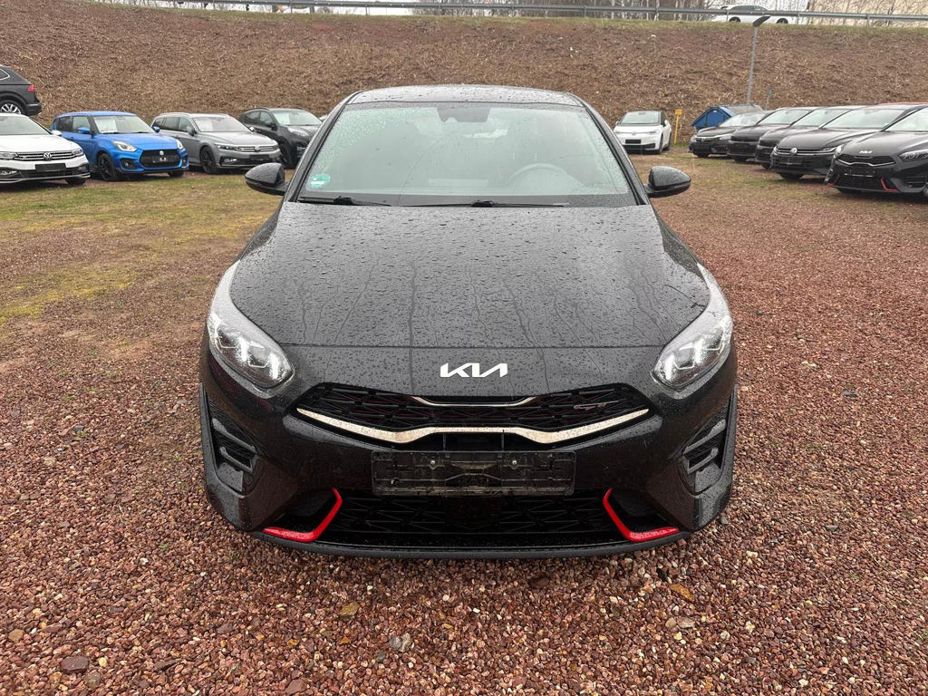 Kia ProCeed