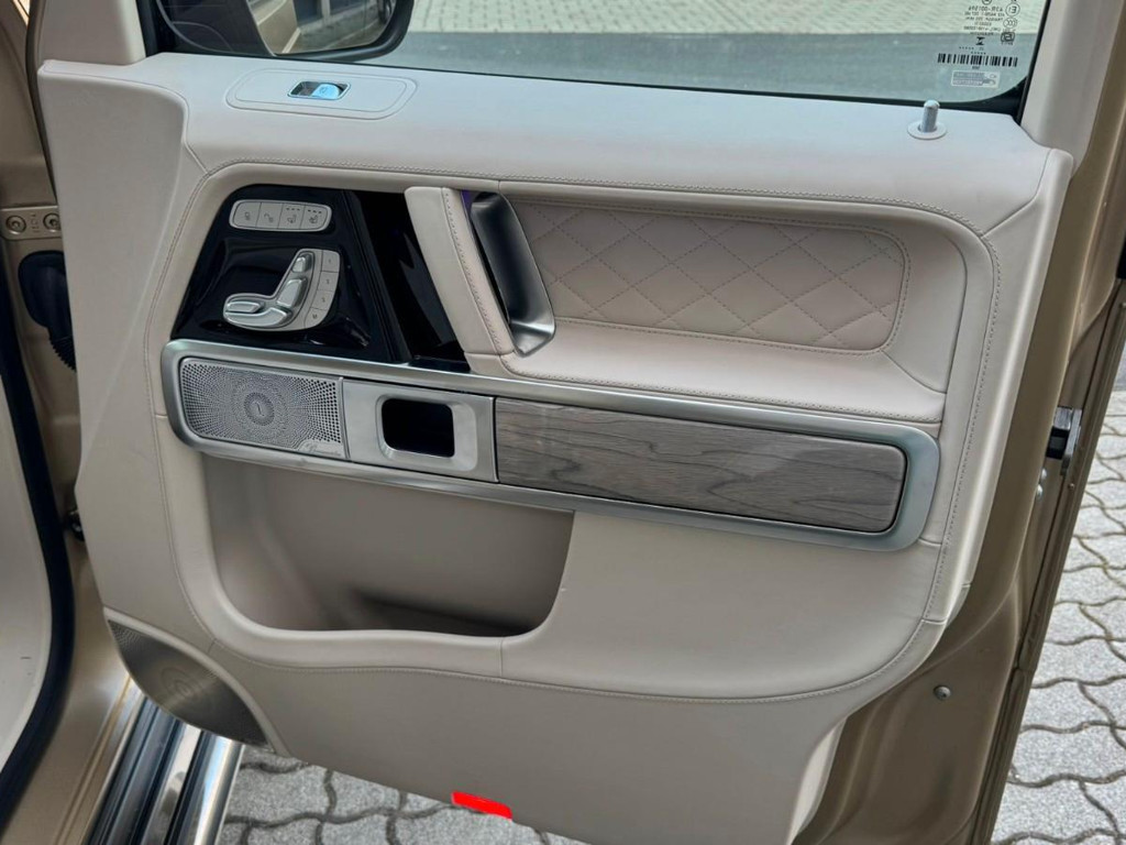 Mercedes-Benz G-Klasse