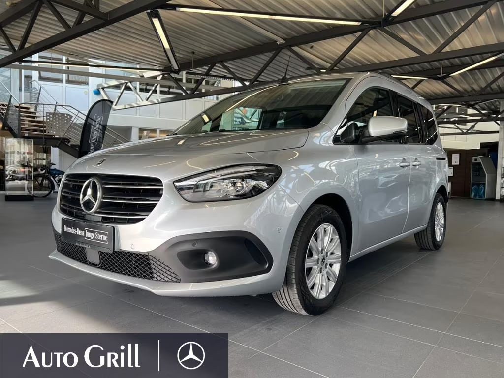 Mercedes-Benz T 180 2025 Diesel