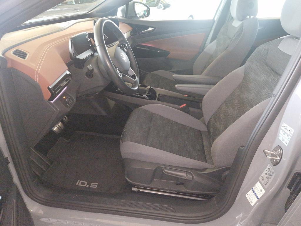 Volkswagen ID.5
