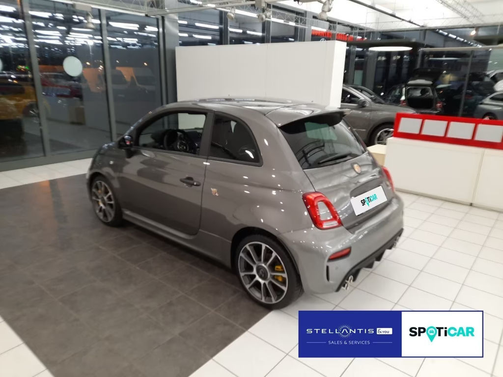 Abarth 695