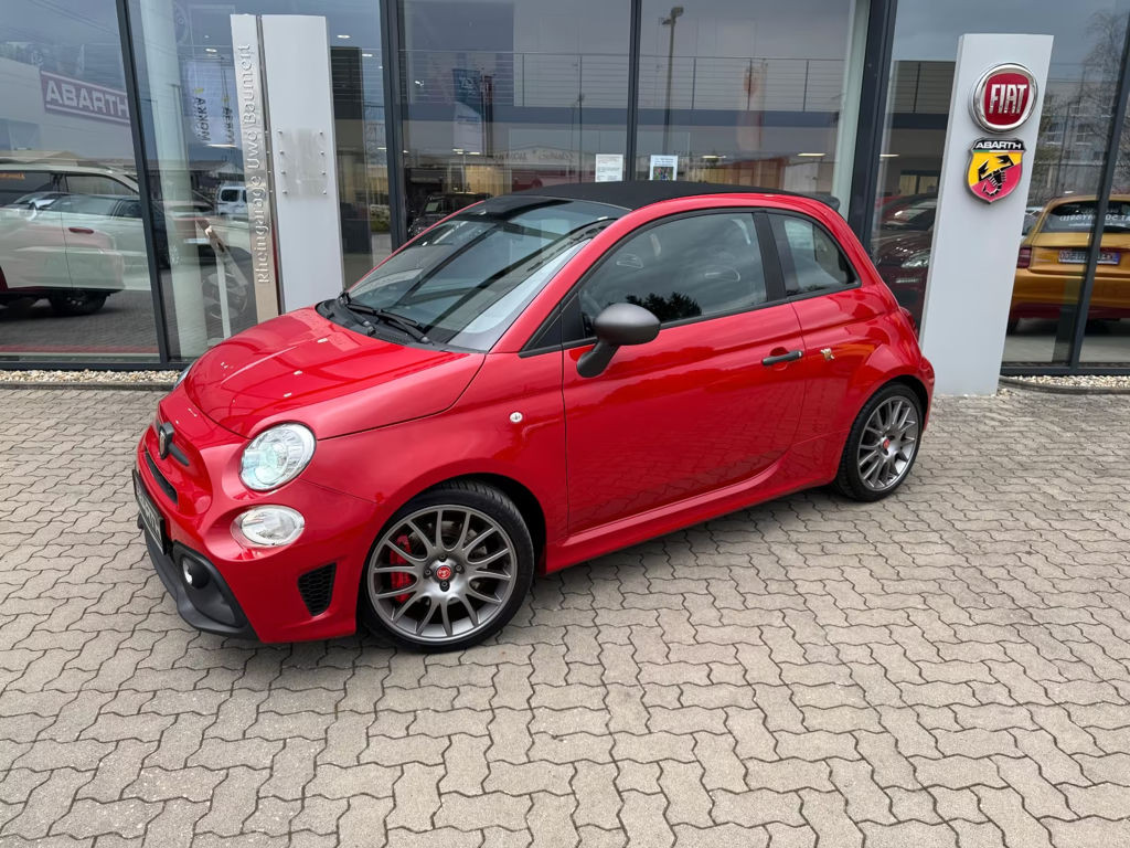Abarth 695 2023 Benzine
