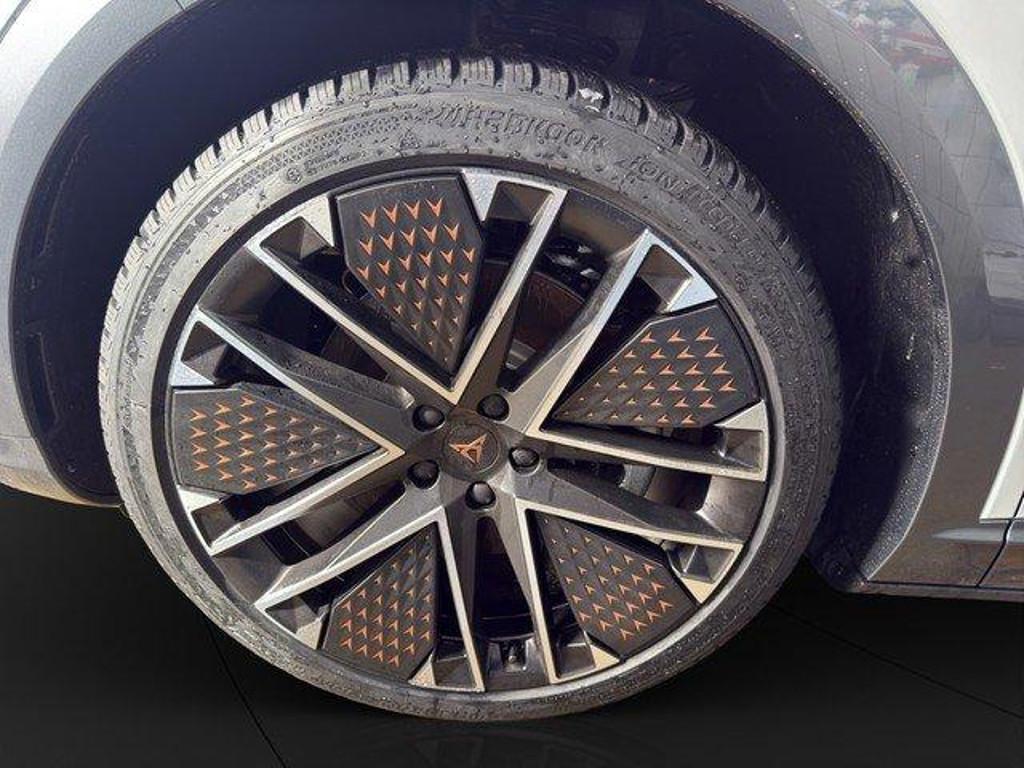 Cupra Tavascan