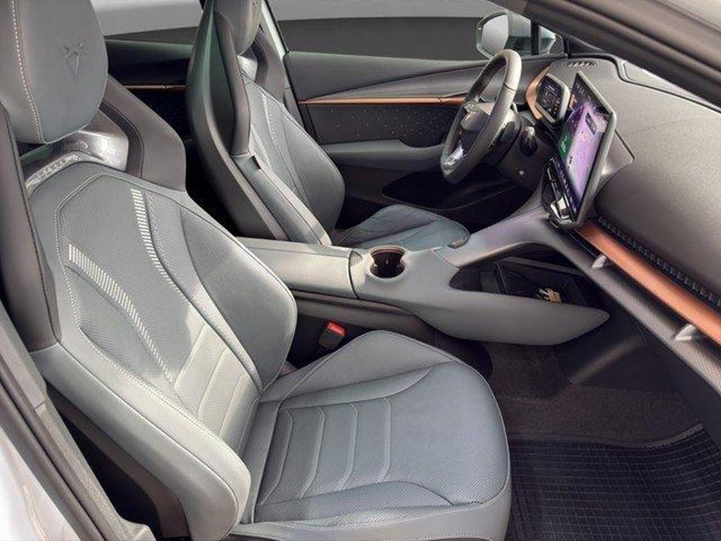 Cupra Tavascan