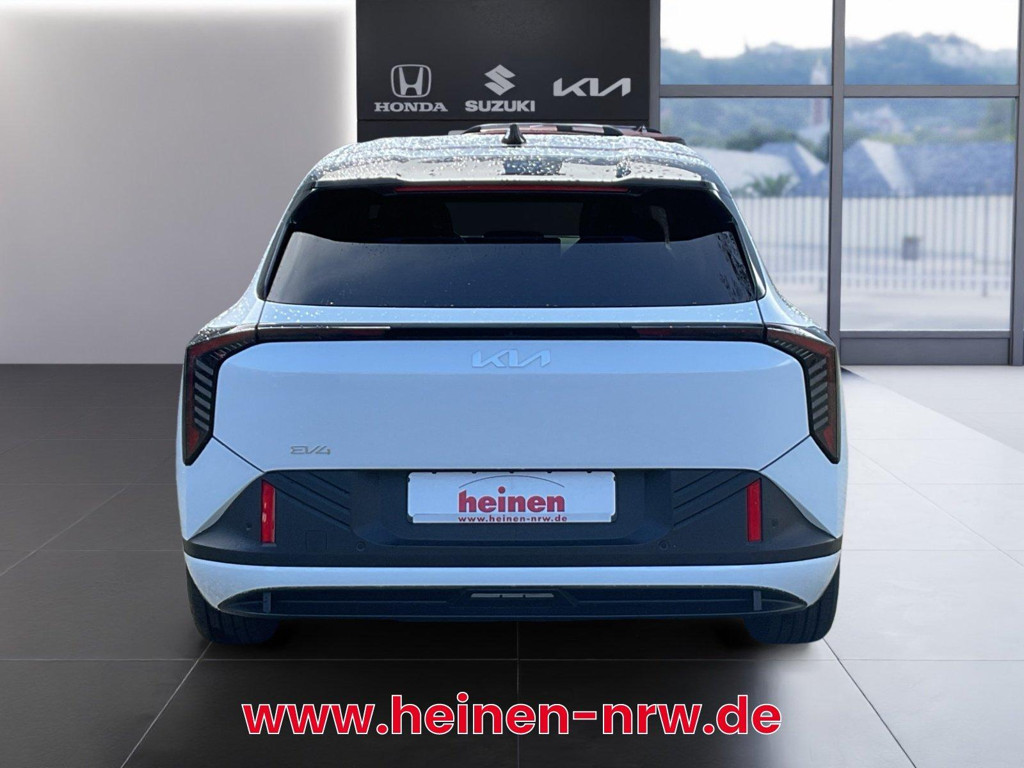 Kia EV4