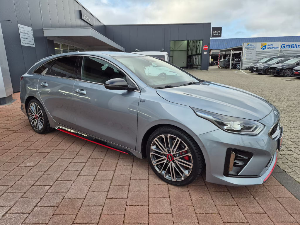 Kia ProCeed