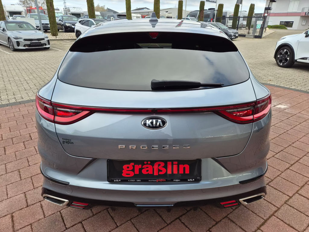 Kia ProCeed